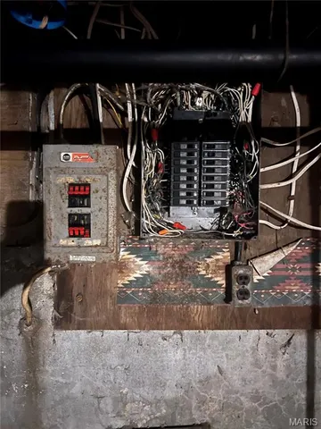 $25,000 | 1103 East Prairie Avenue, Decatur, IL 62521