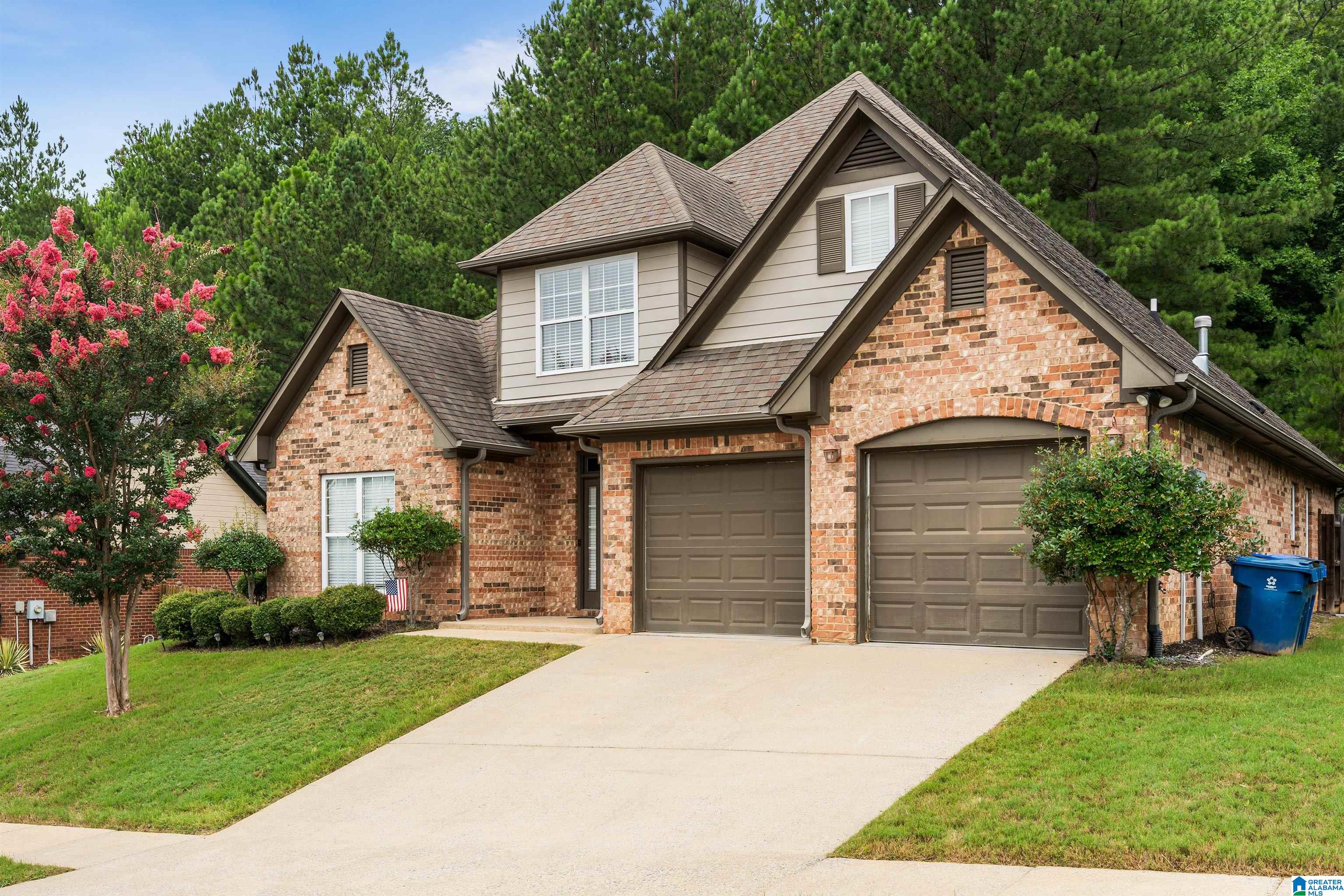 153 Blackstone Court Chelsea, AL 35043 - Photo 2 of 28