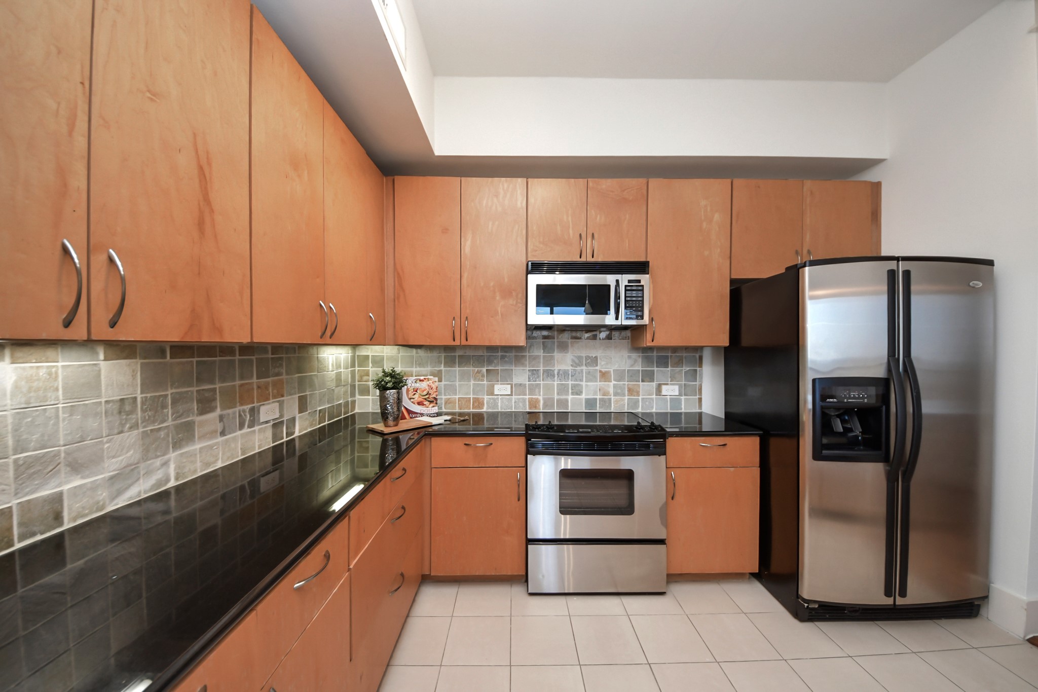 3333 Allen Parkway, Unit 1807 Houston, TX 77019 - Photo 12 of 25