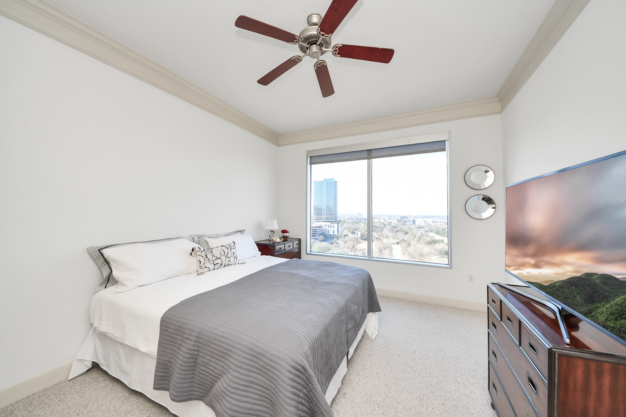 3333 Allen Parkway, Unit 1807 Houston, TX 77019 - Photo 15 of 25