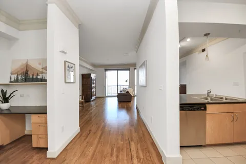 $399,900 | 3333 Allen Parkway, Unit 1807, Houston, TX 77019