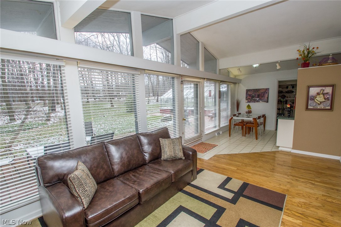 29150 South Woodland Road Pepper Pike, OH 44124 - Photo 6 of 28