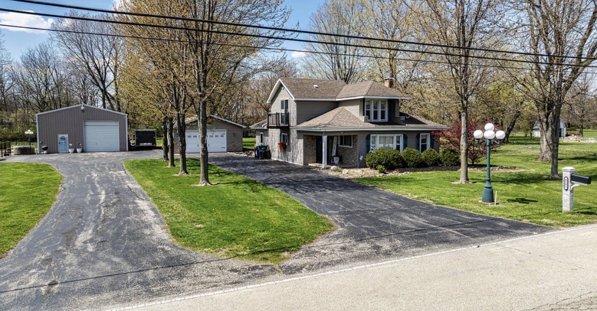 4193 Neeley Avenue Decatur, IL 62526 - Photo 5 of 24 Gallery Image 5