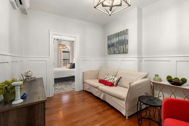 $4,000 | 165 Salem Street, Unit 3, Boston, MA 02113