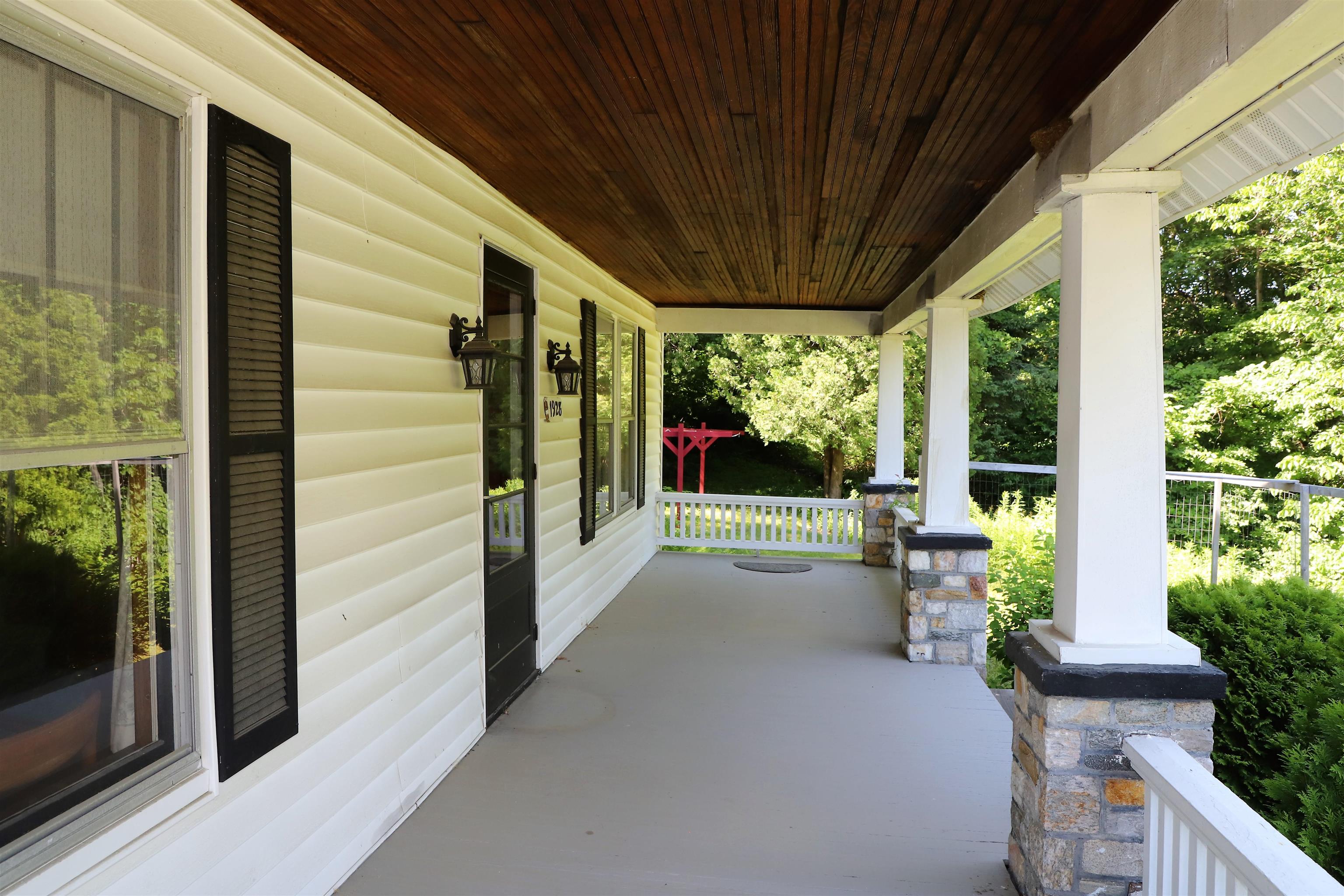 62 Riverside Drive Dummerston, VT 05301 - Photo 16 of 40