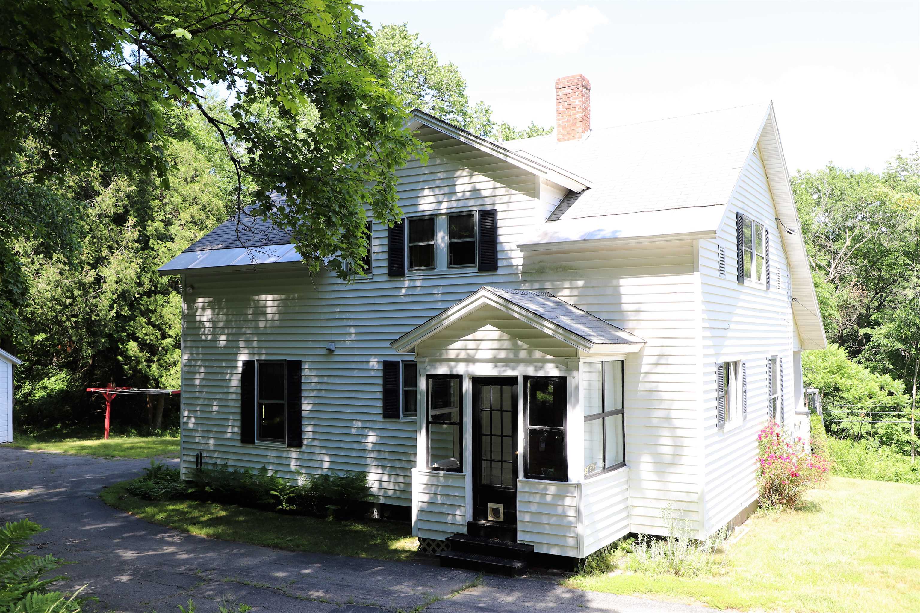 62 Riverside Drive Dummerston, VT 05301 - Photo 3 of 40