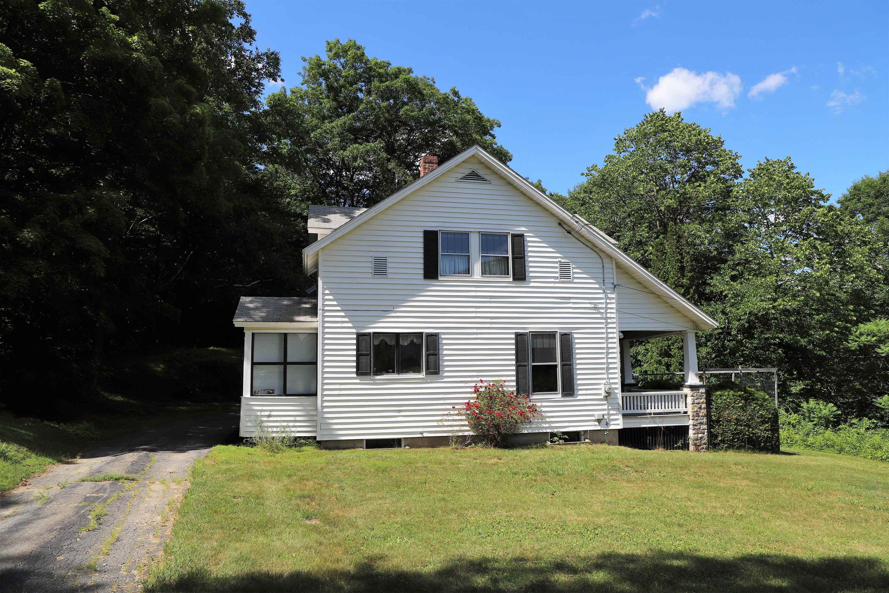 62 Riverside Drive Dummerston, VT 05301 - Photo 4 of 40