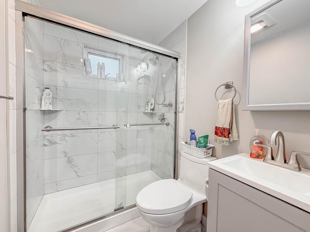 26 Lee Road, Unit 16 Sharon, MA 02067 - Photo 14 of 24