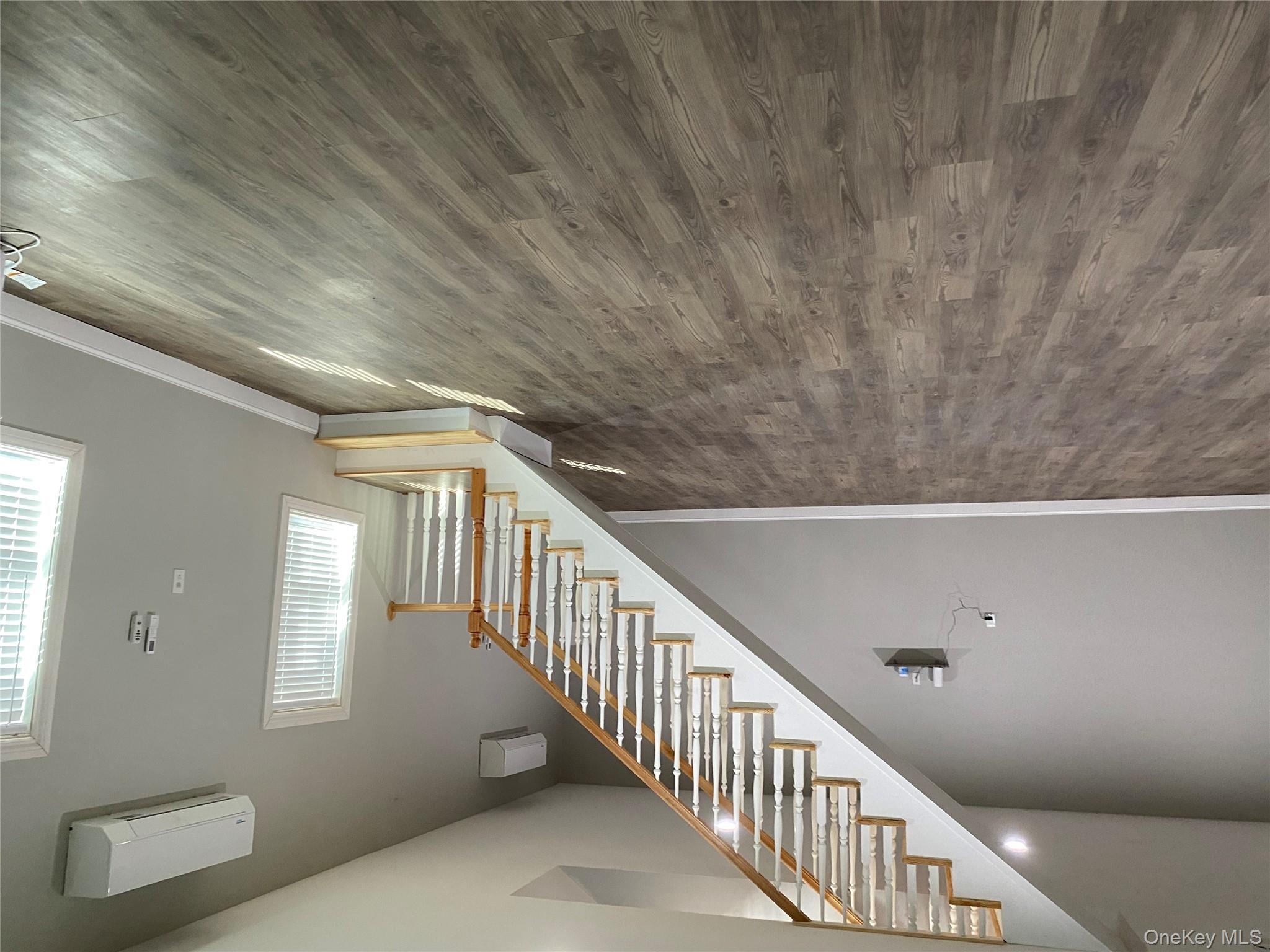 325 Hasbrouck Road Woodbourne, NY 12788 - Photo 10 of 14 a view of entryway with wooden floor