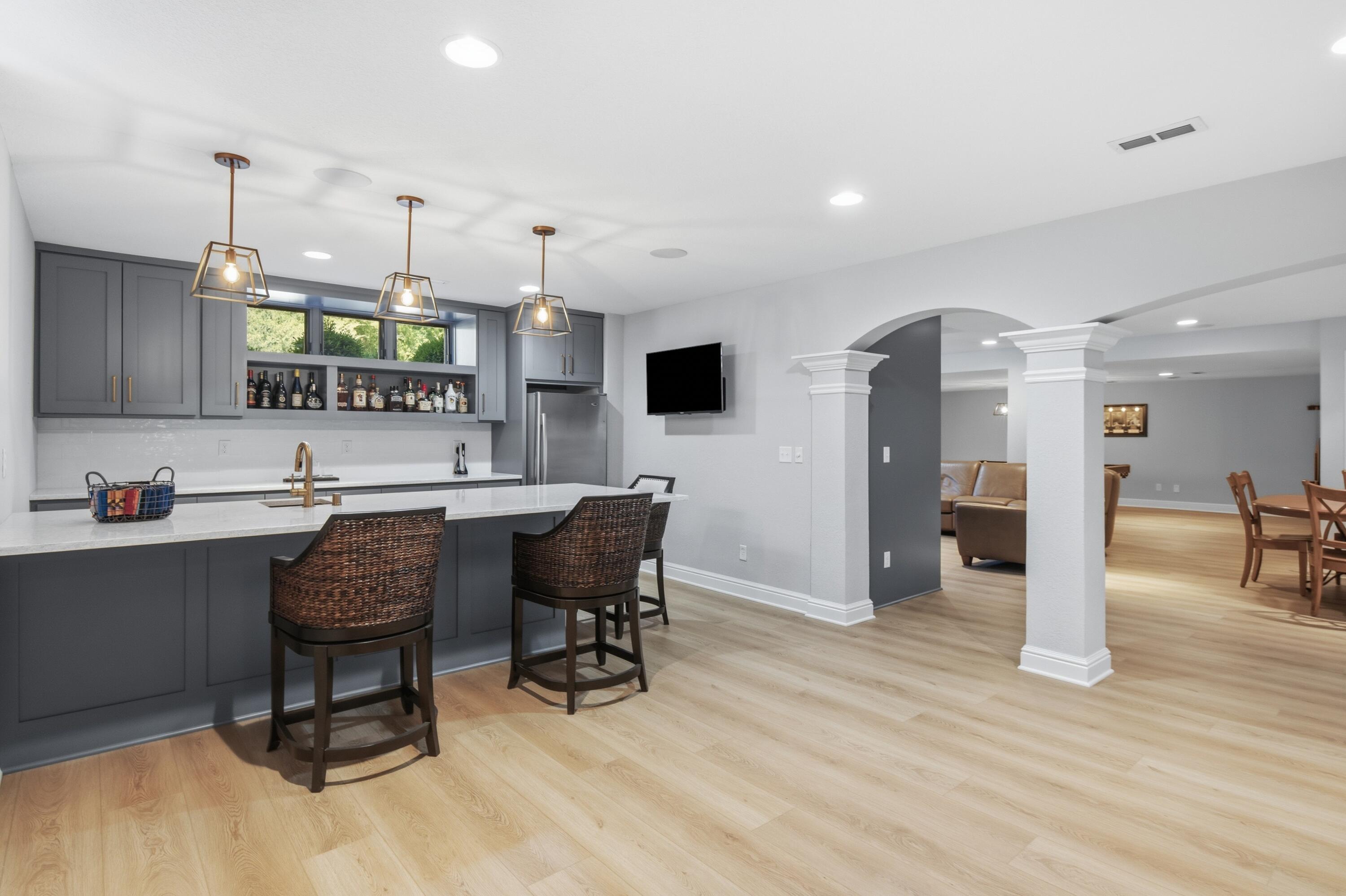 N28W30219 Red Hawk Court Delafield, WI 53072 - Photo 25 of 60 LL Kitchen