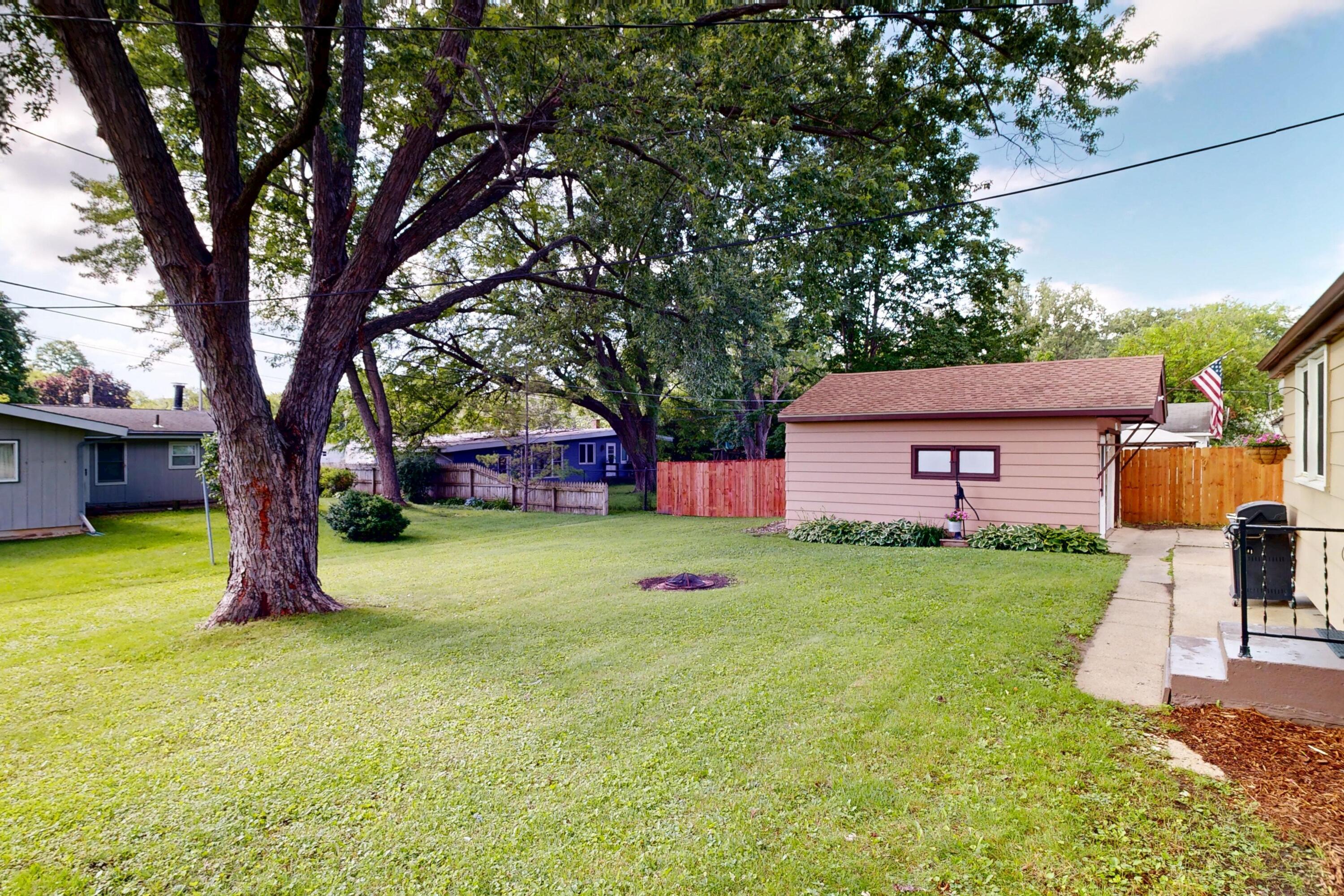 927 Peterson Street Fort Atkinson, WI 53538 - Photo 35 of 37 927-Peterson-St-06252026_163425