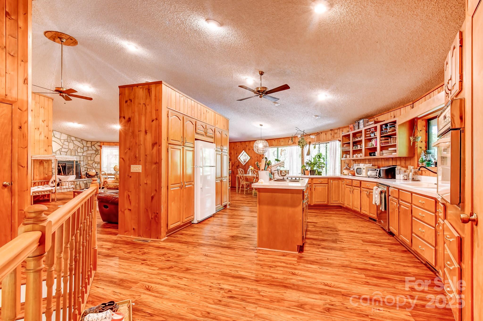 1119 Brandywine Road Waynesville, NC 28786 - Photo 14 of 44 Gallery Image 14