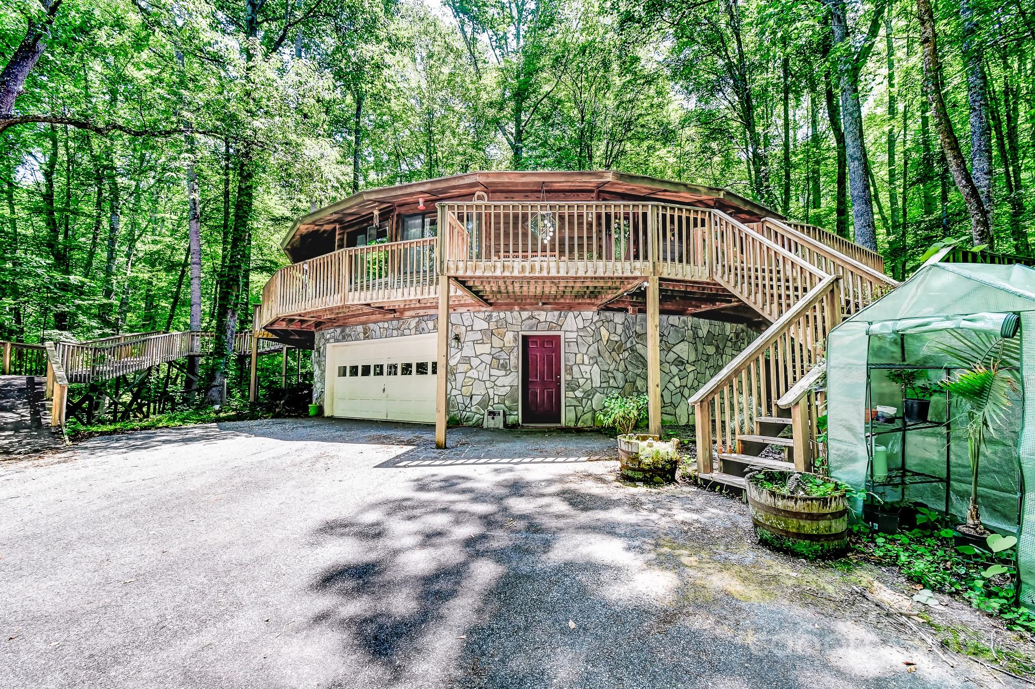 1119 Brandywine Road Waynesville, NC 28786 - Photo 37 of 44 Gallery Image 37
