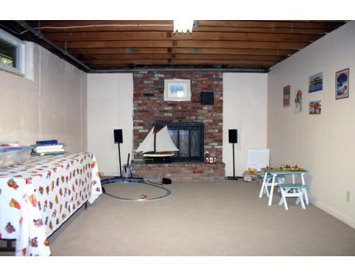 14 Happy Hollow Road Wayland, MA 01778 - Photo 10 of 13 Gallery Image 10