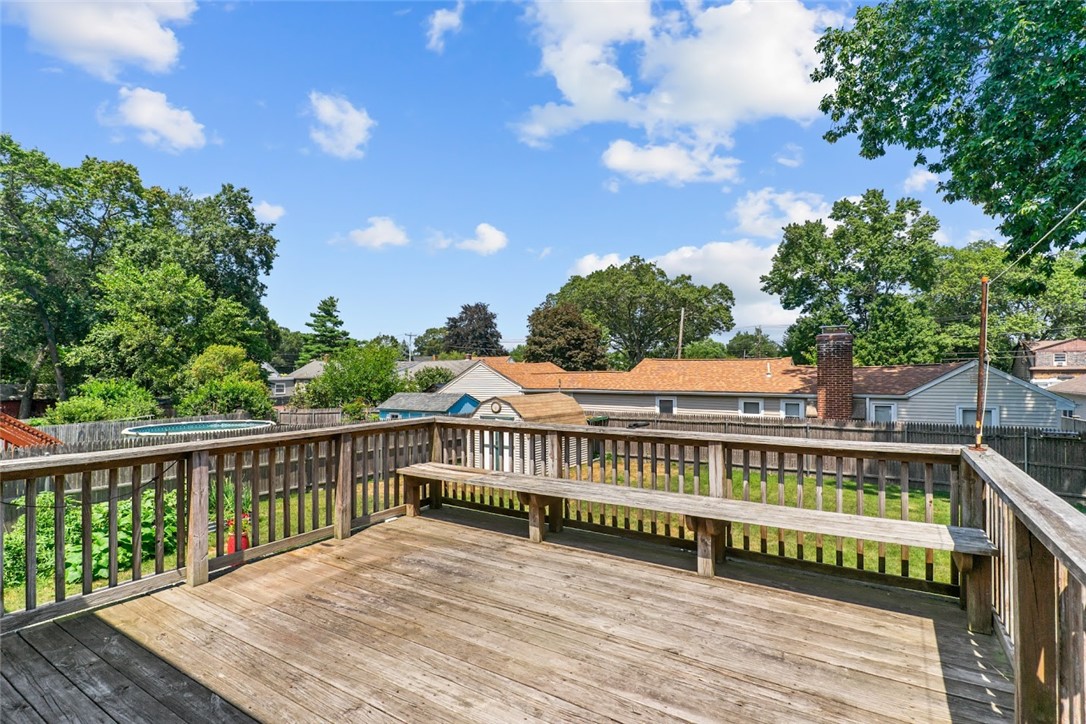 162 Pine Street Warwick, RI 02888 - Photo 32 of 37