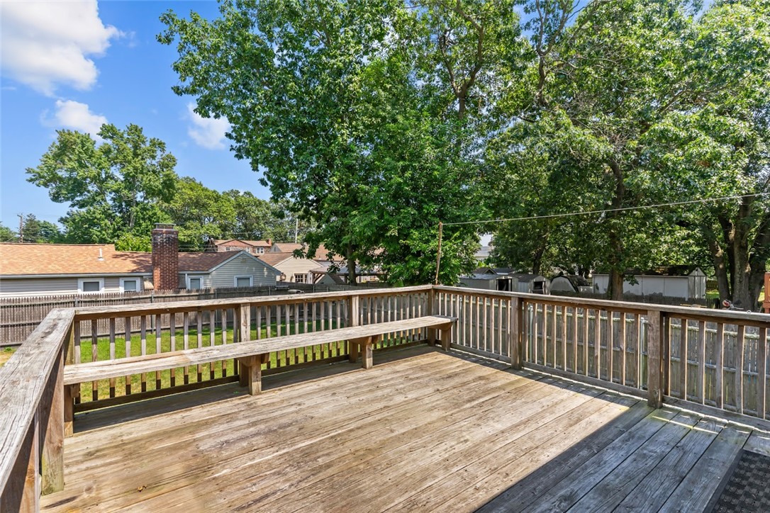 162 Pine Street Warwick, RI 02888 - Photo 33 of 37