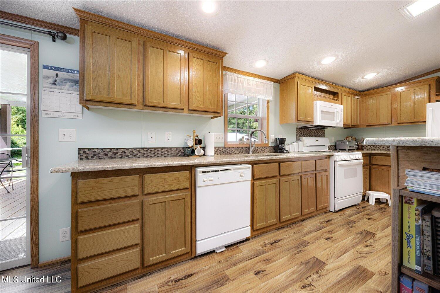 166 Pigeon Roost Road Byhalia, MS 38611 - Photo 11 of 46 11-11-2372873ah-166 Pigeon Roost Rd
