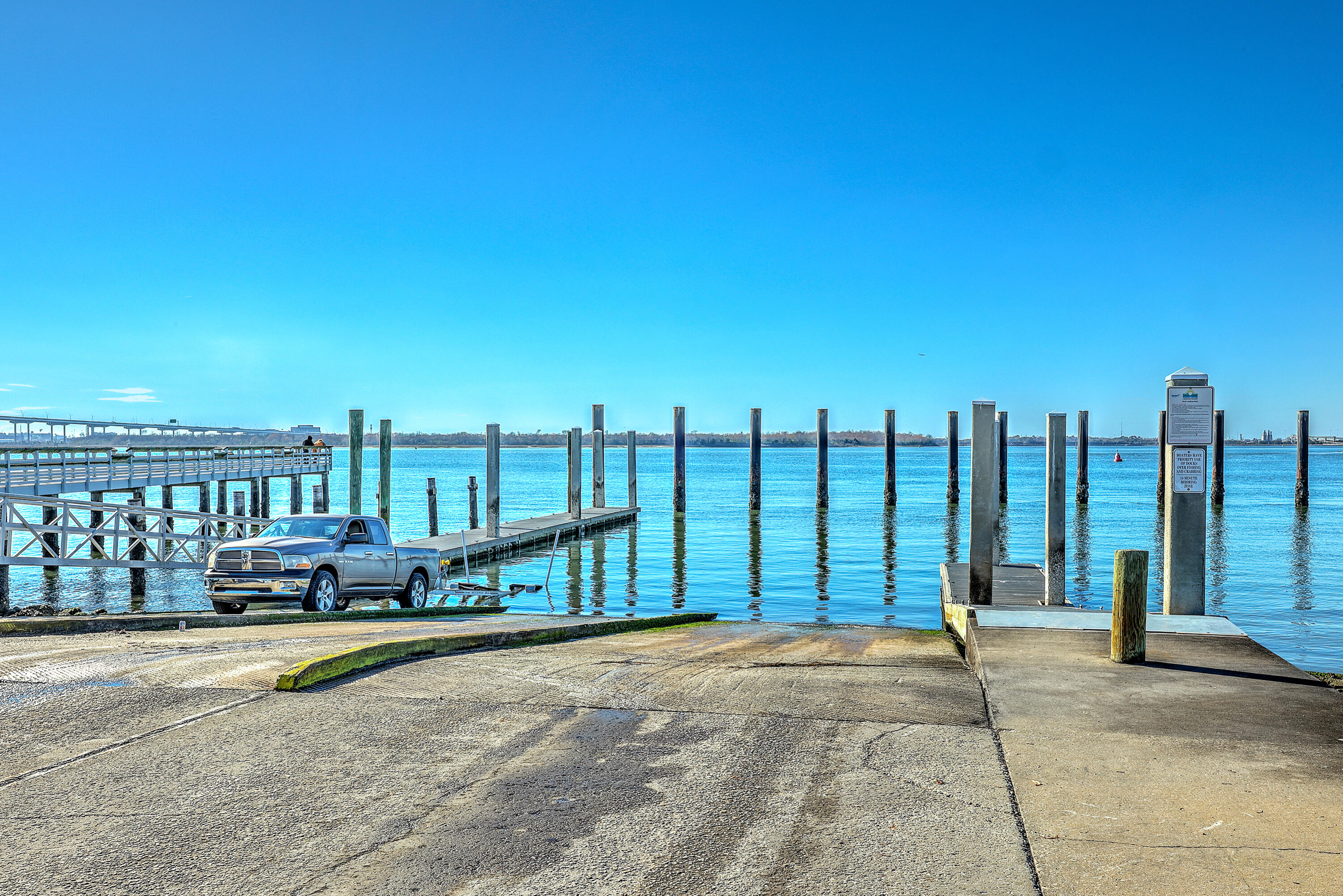 386 5th Avenue Mount Pleasant, SC 29464 - Photo 6 of 36 ZYN_9927_28_29_30_31_32_33