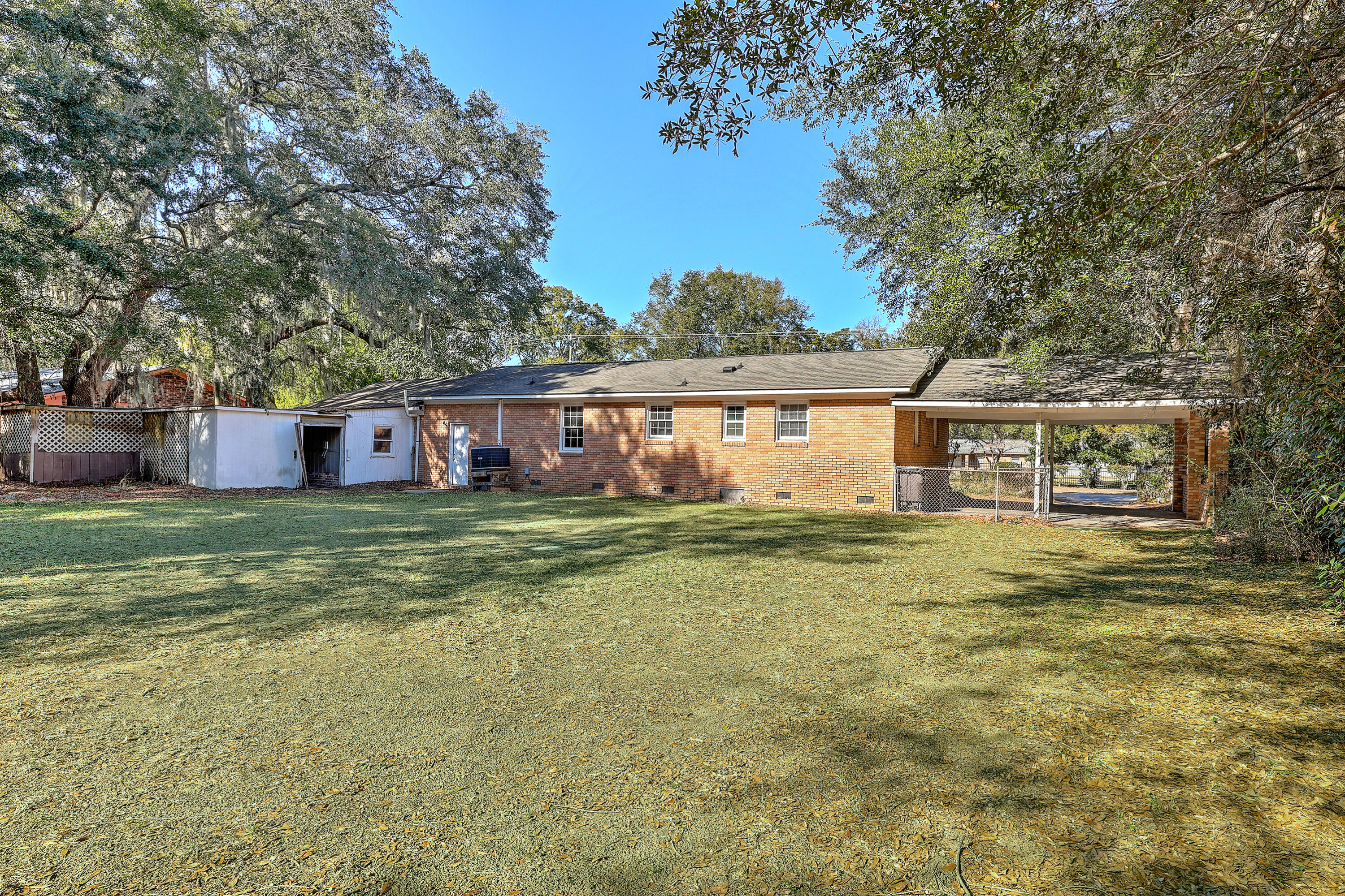 386 5th Avenue Mount Pleasant, SC 29464 - Photo 9 of 36 ZYN_9843_4_5_6_7_8_9