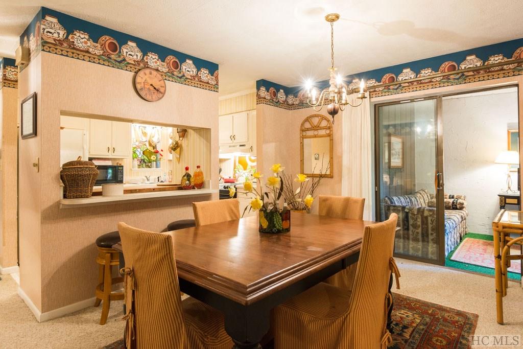 435 Overlook Road, Unit 1B Sapphire, NC 28774 - Photo 11 of 42 Gallery Image 11