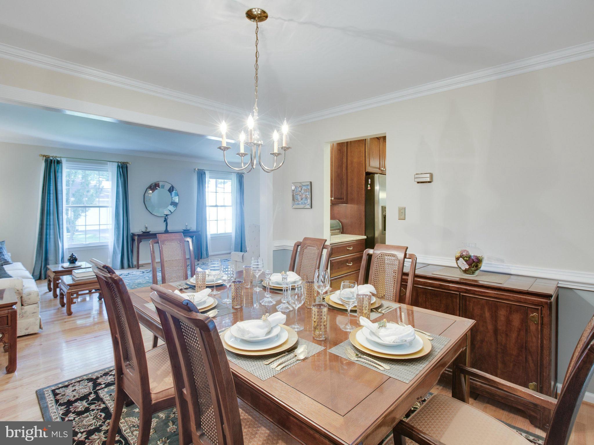 7121 Hanks Place Springfield, VA 22153 - Photo 8 of 24 Dining Room