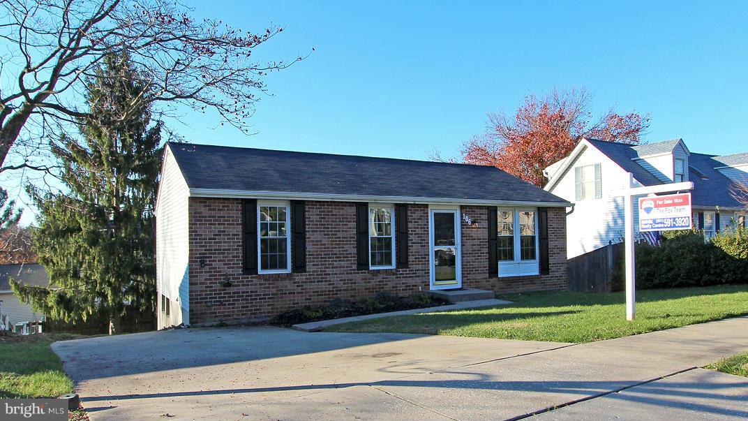 106 E Road Mount Airy, MD 21771 - Photo 1 of 22 Exterior (Front)