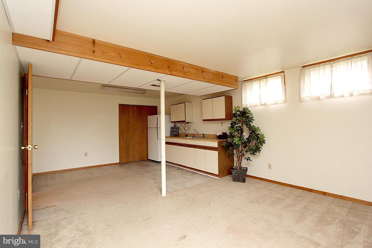 106 E Road Mount Airy, MD 21771 - Photo 16 of 22 Basement