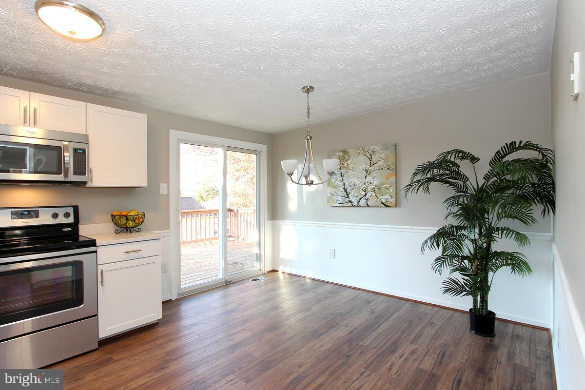 106 E Road Mount Airy, MD 21771 - Photo 7 of 22 Kitchen