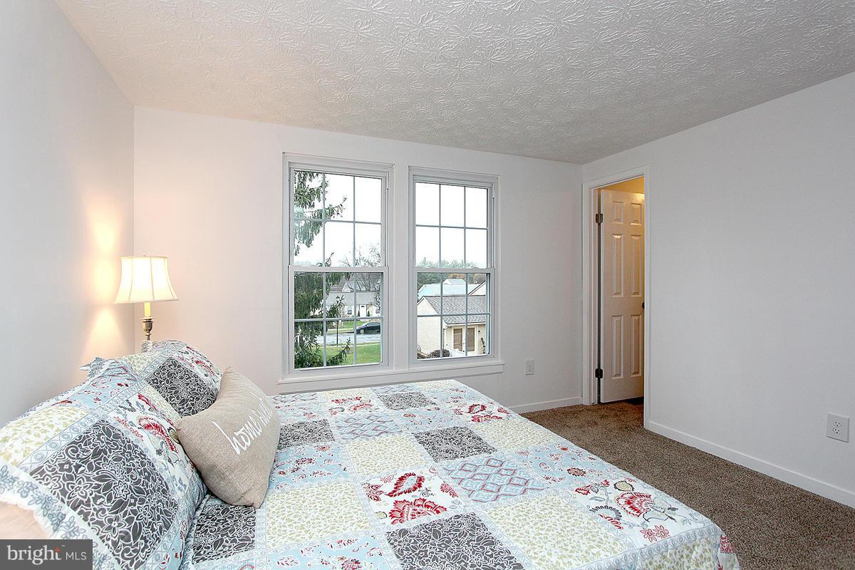 106 E Road Mount Airy, MD 21771 - Photo 10 of 22 Bedroom (Master)
