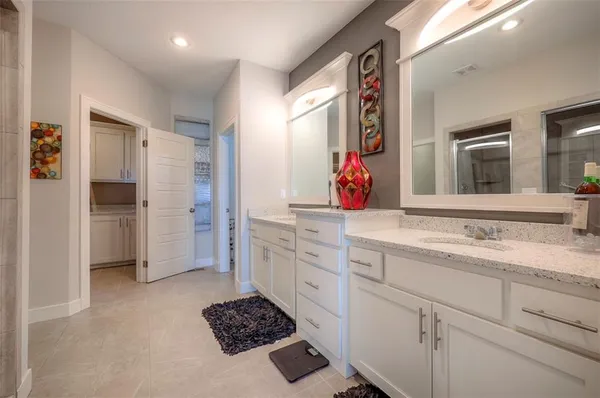 $649,950 | 2713 West Concord Drive, Olathe, KS 66061