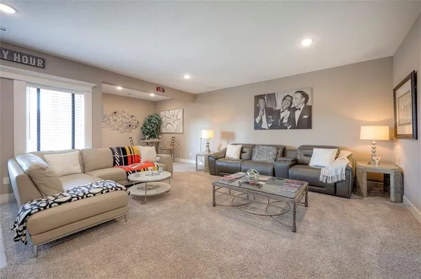 $649,950 | 2713 West Concord Drive, Olathe, KS 66061