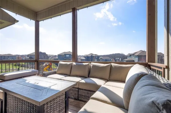 $649,950 | 2713 West Concord Drive, Olathe, KS 66061