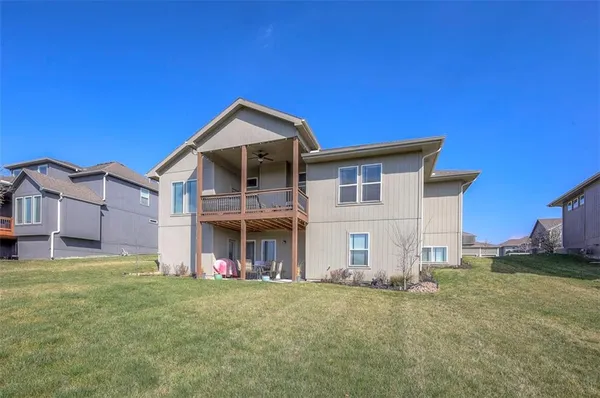 $649,950 | 2713 West Concord Drive, Olathe, KS 66061