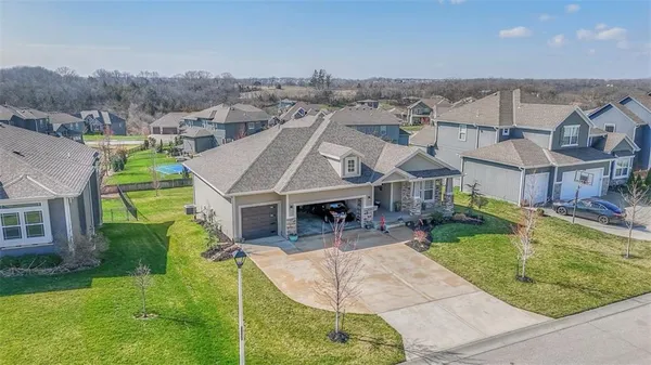 $649,950 | 2713 West Concord Drive, Olathe, KS 66061