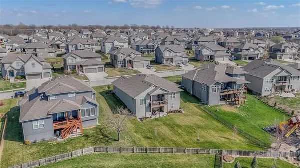 $649,950 | 2713 West Concord Drive, Olathe, KS 66061