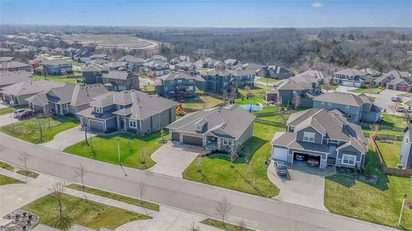 $649,950 | 2713 West Concord Drive, Olathe, KS 66061