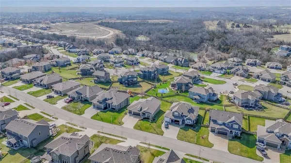 $649,950 | 2713 West Concord Drive, Olathe, KS 66061