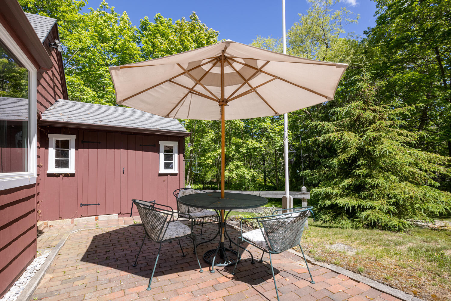 8 Waumbek Road Cape Elizabeth, ME 04107 - Photo 5 of 45 8 Waumbek Rd Cape Elizabeth ME-large-043