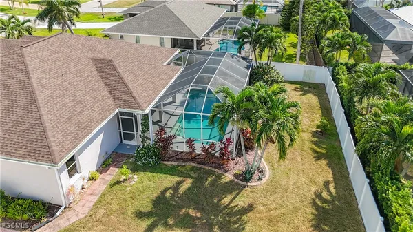 $2,500 | 4930 Southwest 25th Court, Cape Coral, FL 33914