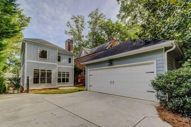 a house view with a outdoor space