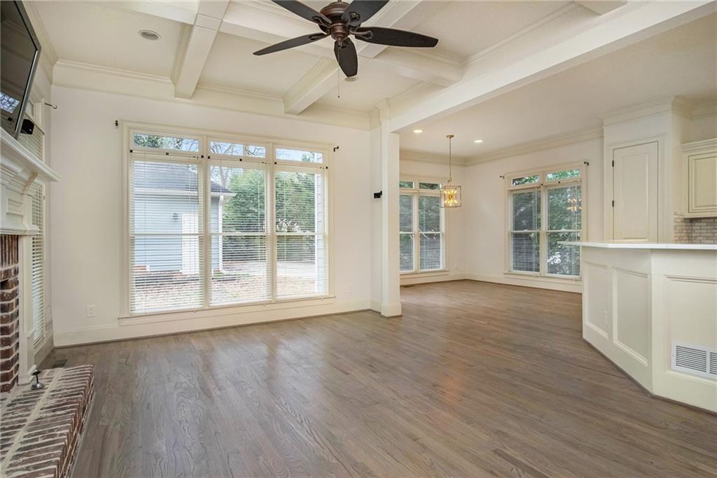 208 Clarion Avenue Decatur, GA 30030 - Photo 8 of 34