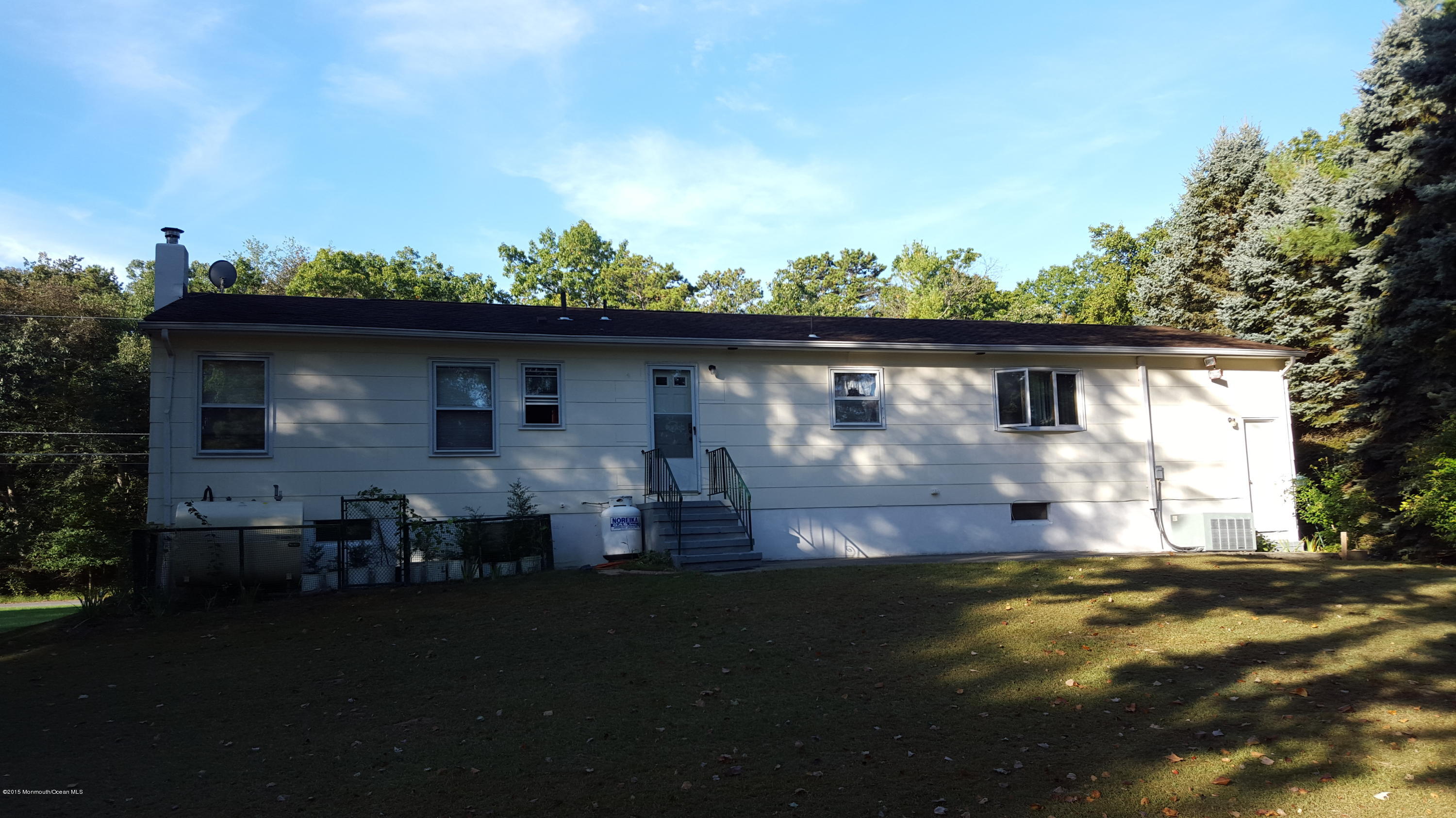 92 East Fish Road Jackson, NJ 08527 - Photo 12 of 33 home for sally 205