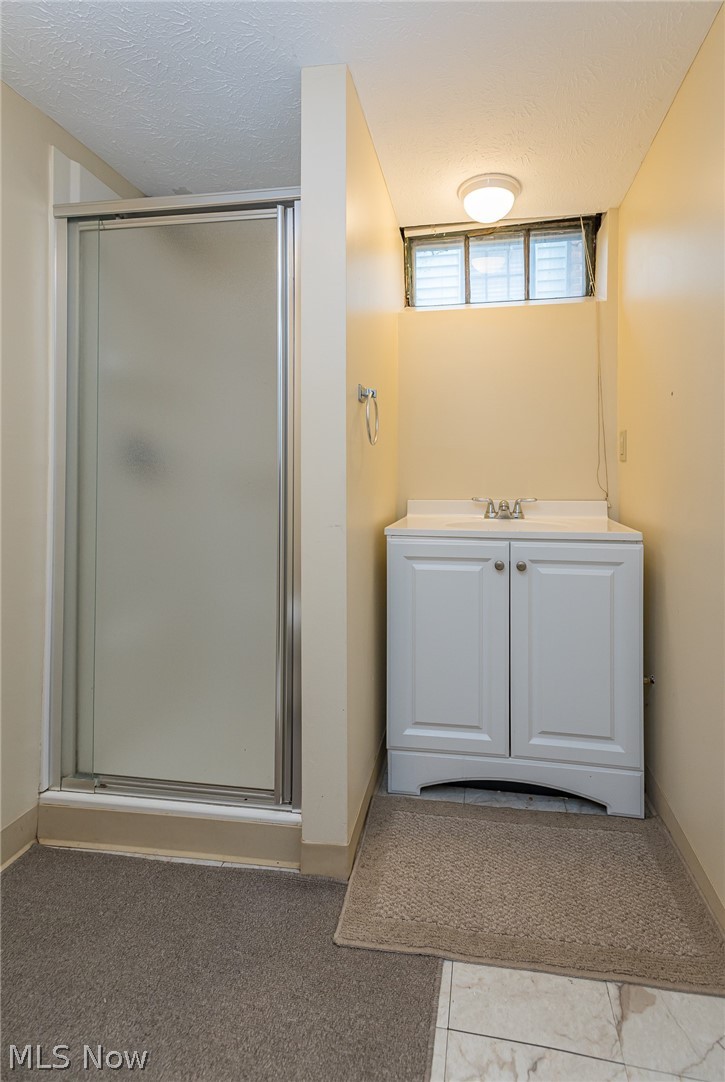 3702 Pennington Road Cleveland, OH 44120 - Photo 21 of 24