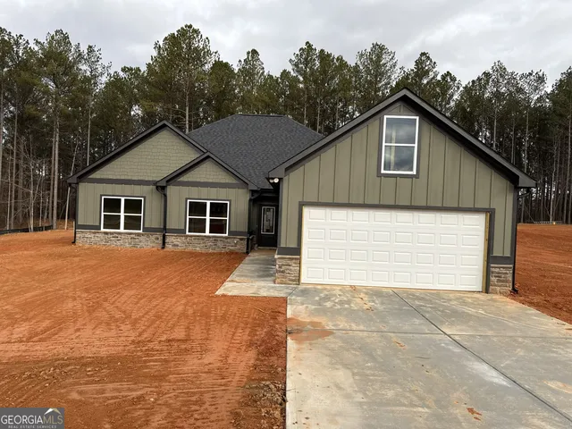 $359,900 | 2089 North Hicks Road, Toccoa, GA 30577