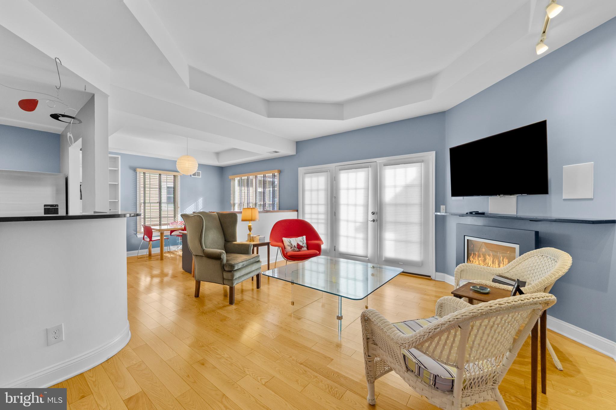 47 Hedge Row Road Princeton, NJ 08540 - Photo 11 of 16 Living Room