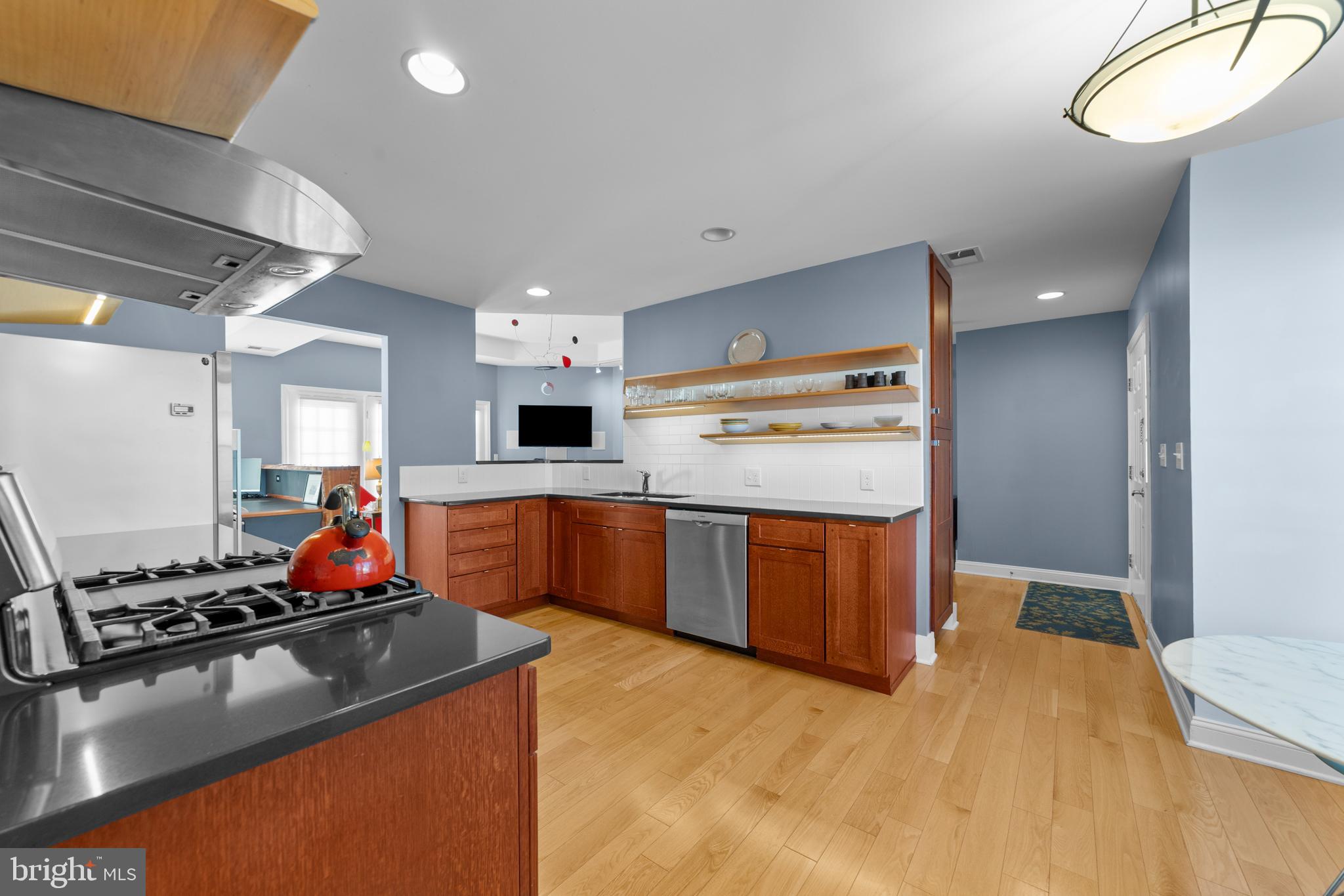 47 Hedge Row Road Princeton, NJ 08540 - Photo 5 of 16 Kitchen