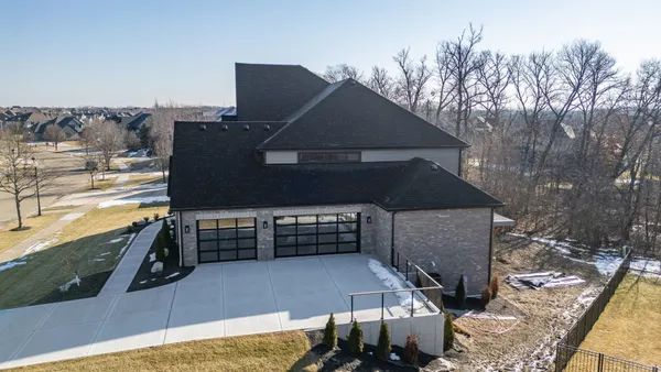 $1,595,000 | 12707 Berkshire Drive, Mokena, IL 60448