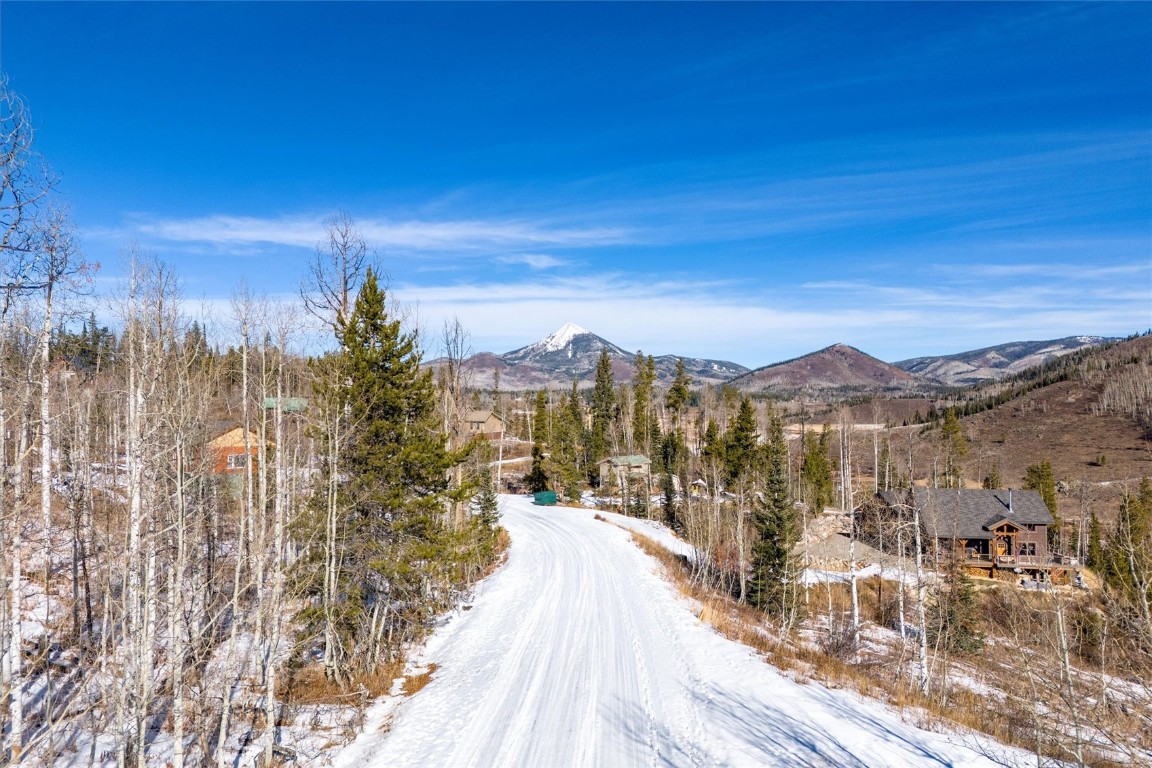 58055 Jupiter Place Clark, CO 80428 - Photo 9 of 11 a view of a city