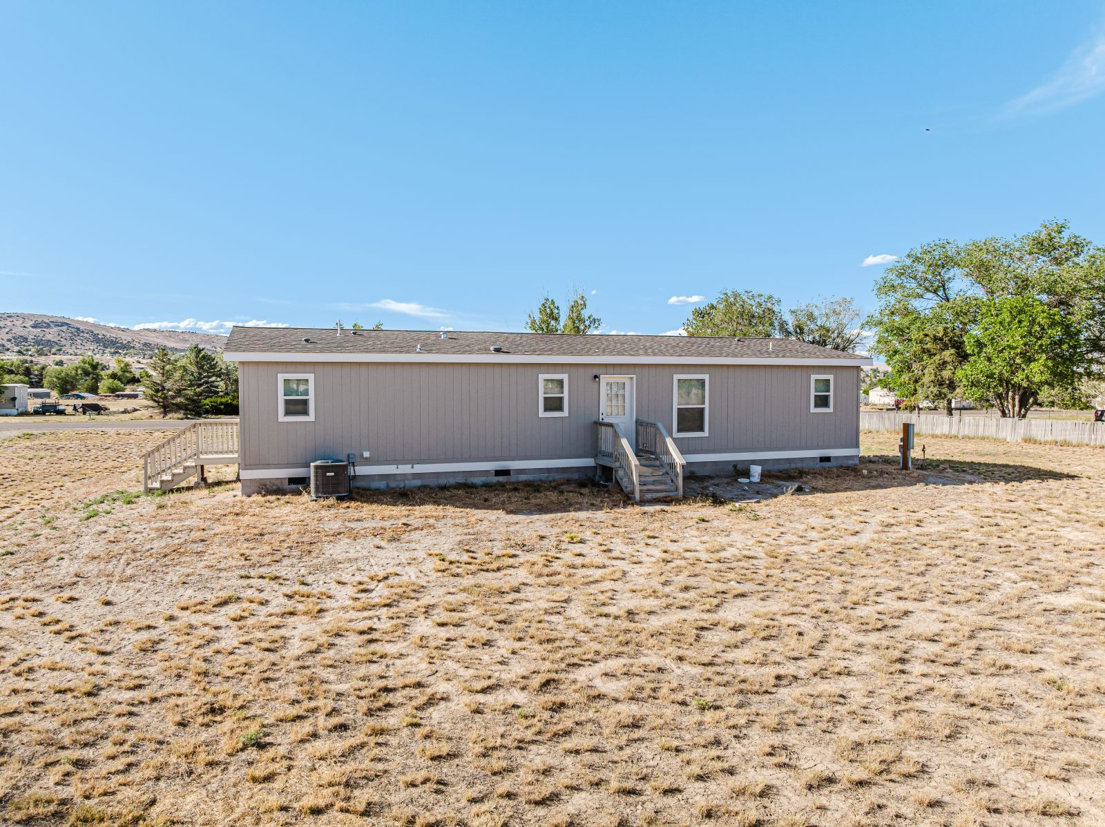937 Spring Valley Parkway Spring Creek, NV 89815 - Photo 2 of 39