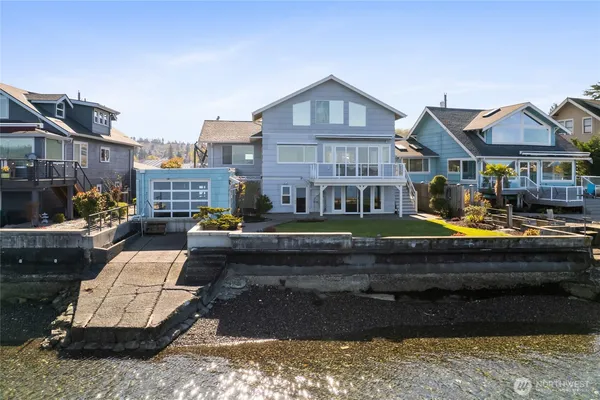 $1,890,000 | 1834 Day Island Boulevard West, University Place, WA 98466